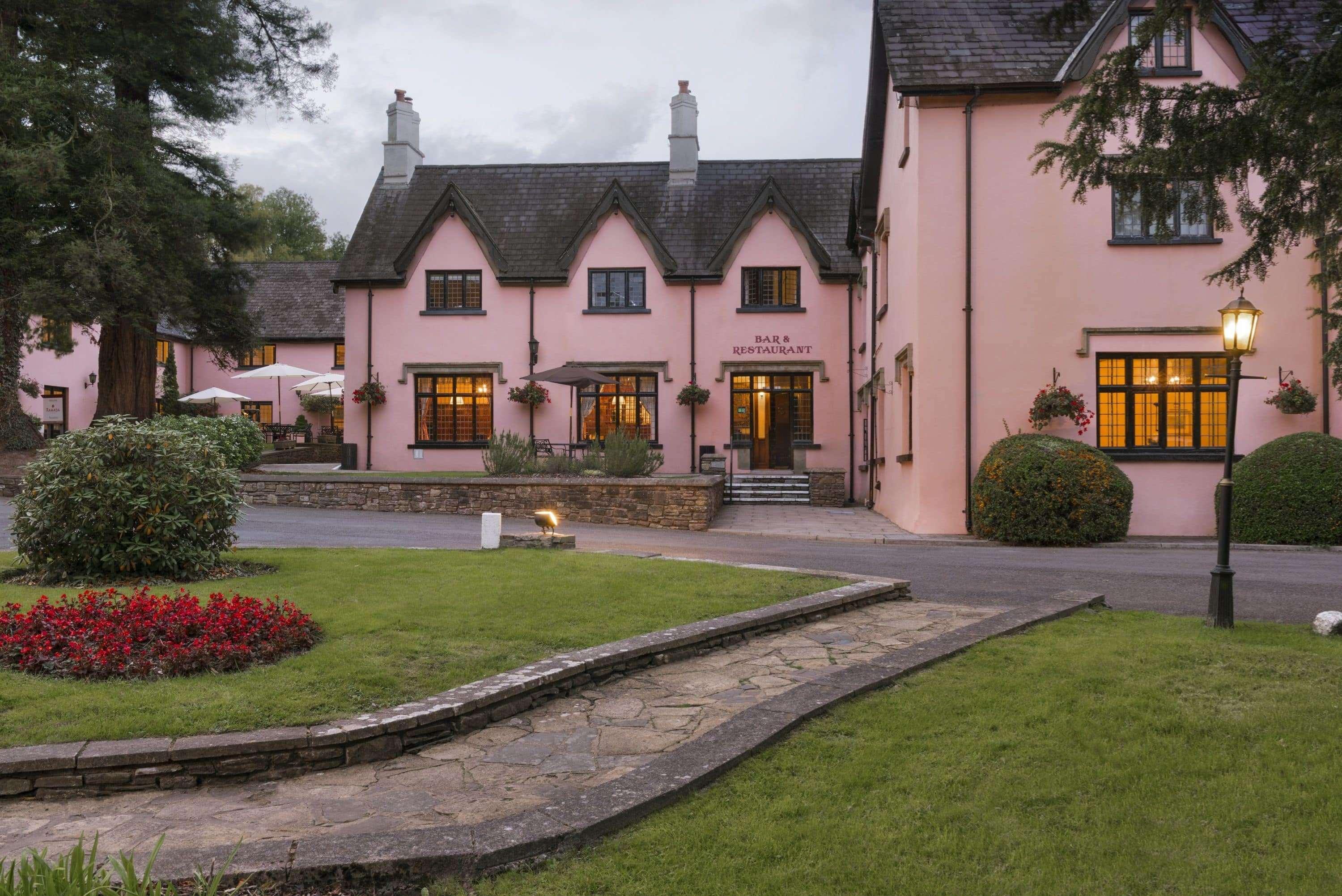 Cwrt Bleddyn Hotel & Spa Usk Kültér fotó