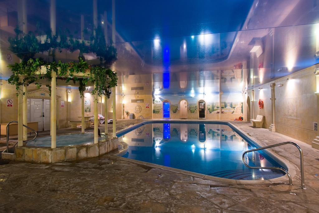 Cwrt Bleddyn Hotel & Spa Usk Kültér fotó