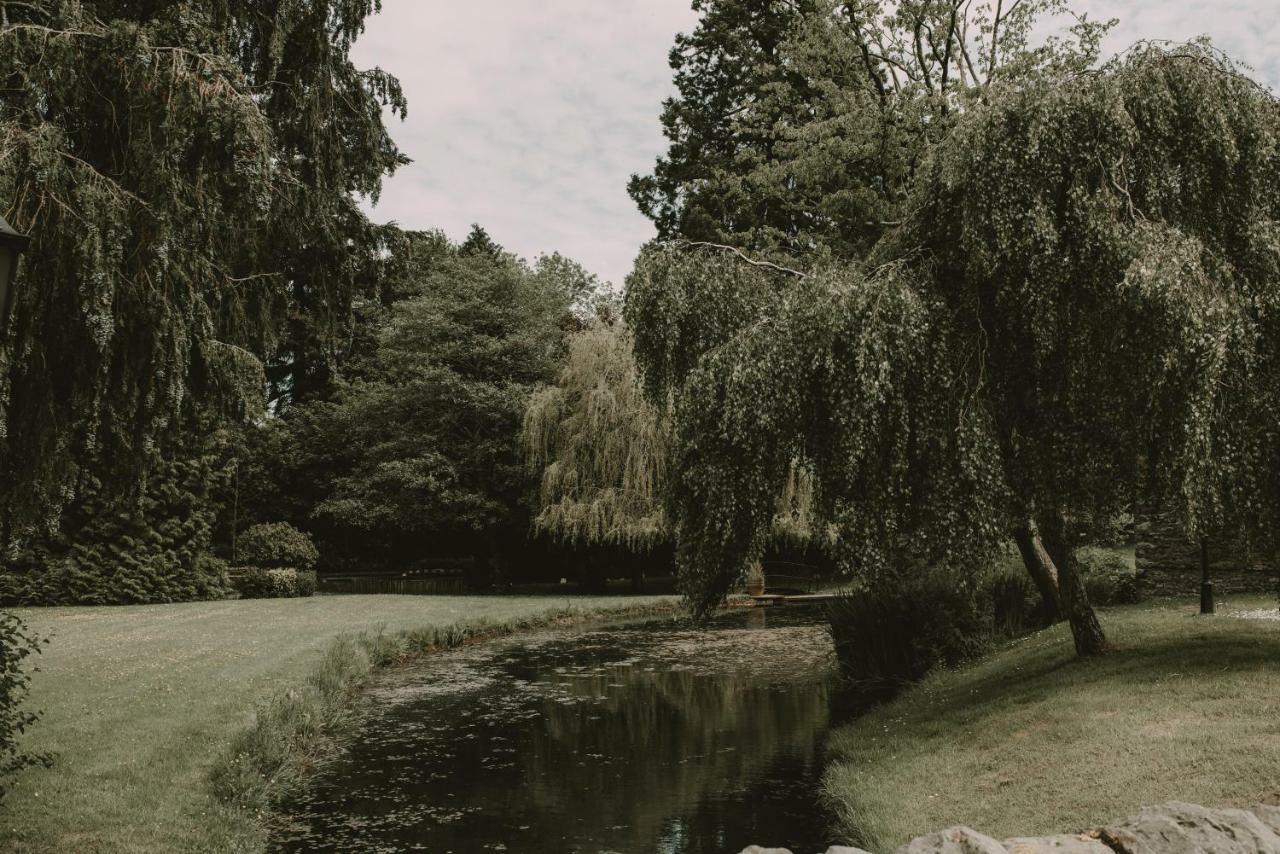 Cwrt Bleddyn Hotel & Spa Usk Kültér fotó